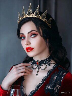 NIB New SWEETV Amaya Costume Tiara Crown – Antique Gold Tone